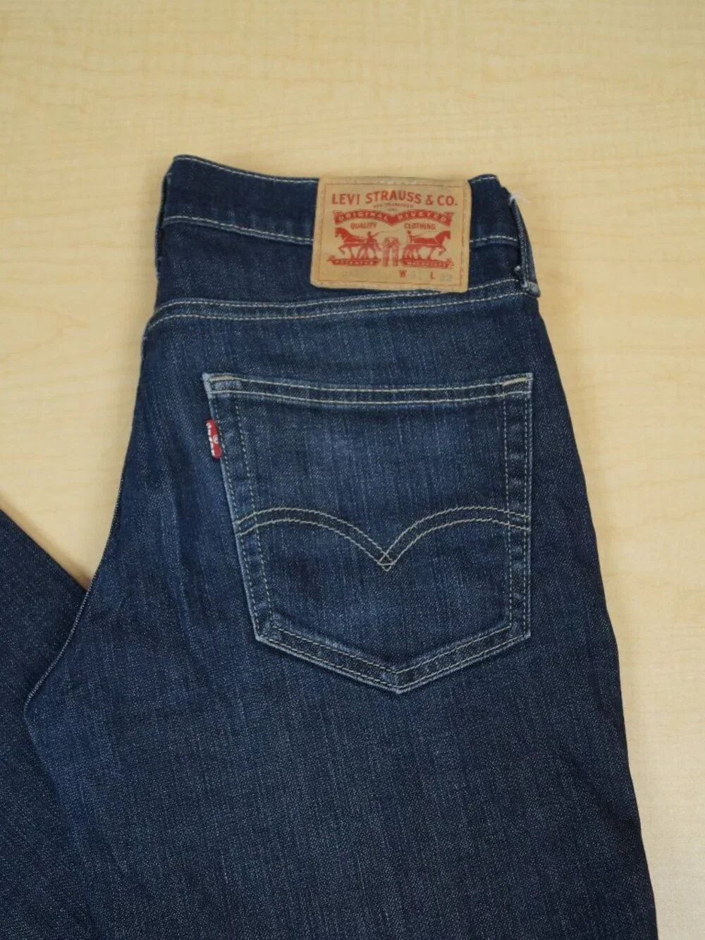 Levis 511 Jeans Slim Fit Straight Leg Dark Blue Denim Red Tab Mens 31 x 30